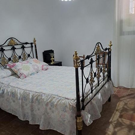 Casa De La Parra Villa Valverde de Jucar Luaran gambar