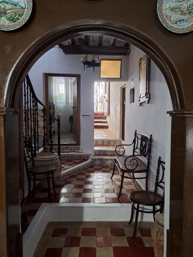 Casa De La Parra Villa Valverde de Jucar Luaran gambar